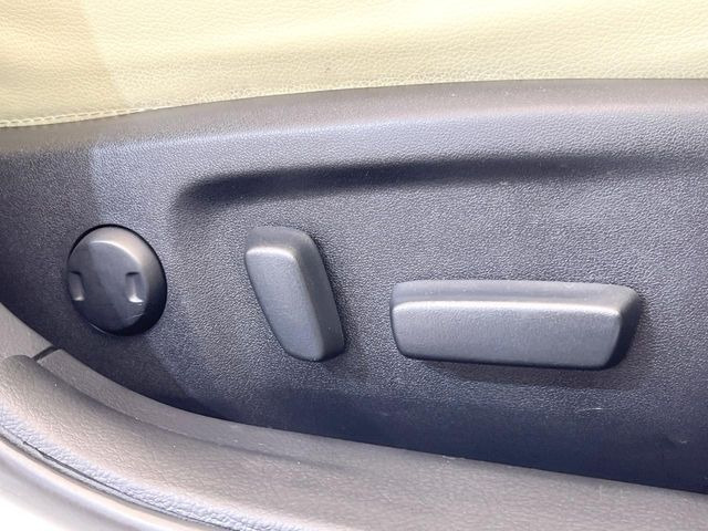 �y�p���[�V�[�g�z�X�C�b�`��ŊȒP�ɃV�[�g�̔��������\!�d��������͂�����܂���!���K�ȃV�[�g�|�W�V�����ɃZ�b�g���āA���K�ȃh���C�u�����y���݂��������B