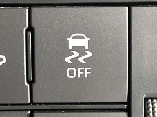 �y������h�~���u�z�ԗ��̉���������m����ƁA�����I�Ɏԗ��̐i�s������ۂ悤�Ɏԗ��𐧌䂵�܂��B�J�̓��ȂǊ���₷���H�ʏ󋵂ł����S�ȉ^�]���\�ł��B