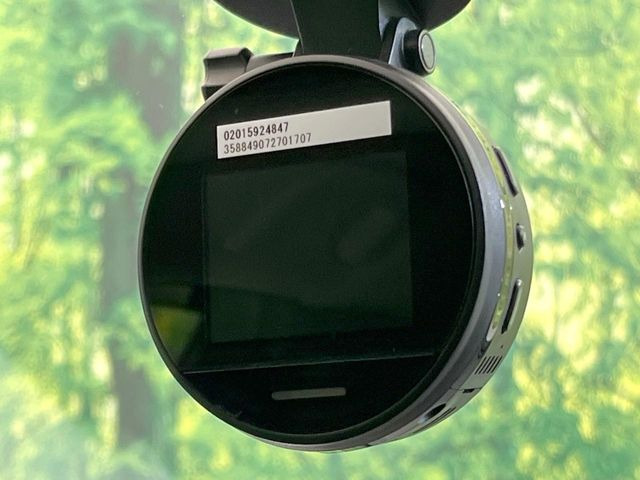 �y�h���C�u���R�[�_�[�z���S�E���S�ȃJ�[���C�t�ɕK�{�̃h���C�u���R�[�_�[�𑕔�!���s���͂������A������^�]�⎖�̂ɑ��������ۂ̏󋵂��f���ŋL�^���A����̃��X�N�ɔ����܂��B