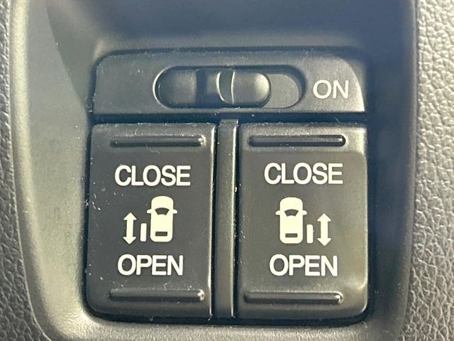 �y�����p���[�X���C�h�h�A�z�X�}�[�g�L�[��^�]�Ȃ̃X�C�b�`�Ō�ȗ����X���C�h�h�A�̊J���\���d��������͂����ăh�A���J����K�v�������A�����Ȃ��q�l�ł��ȒP�ɊJ���߂ł����K�ł���