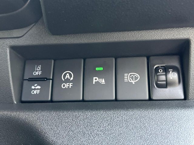 �y�X�Y�L �Z�[�t�e�B�T�|�[�g�z���s���ɑO���̎ԗ�����F�����A�Փ˂������Ȏ��͌x��ƃu���[�L�ŏՓˉ���Ɣ�Q�y�����A�V�X�g�B�����S�Ƀh���C�u�����y���݂��������܂��B