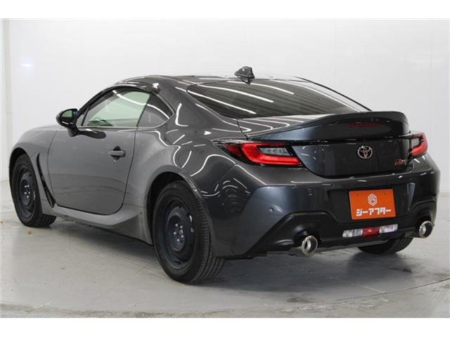 ���Ǝҗl�ւ̔̔��͂��f�肳���Ă��������܂��B �Ԍ������ԗ��̏ꍇ�́A�Ԍ����擾�������x�������z�ŕ\�����Ă���܂��B