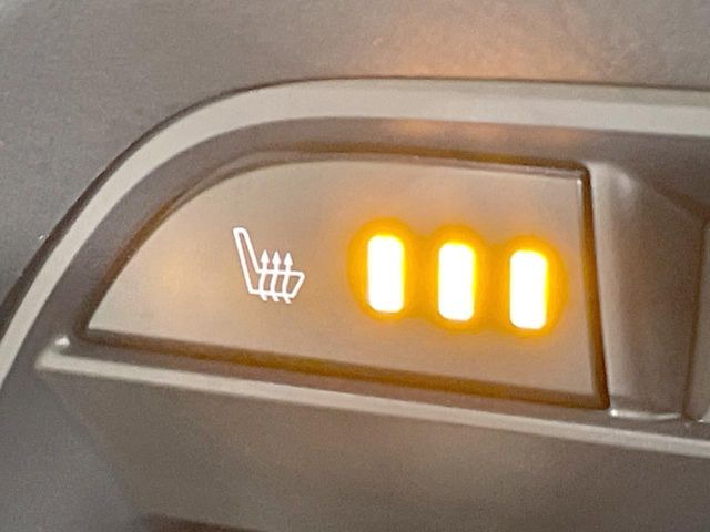 �y�V�[�g�q�[�^�[�z�������ɏd�󂷂�V�[�g�q�[�^�[!�G�A�R����葁�����܂��Ă����̂Ŋ�����̐l�����S�ł��ˁ�G�A�R���̉����͊������邩����A�Ƃ������ɂ����������߂ł��B