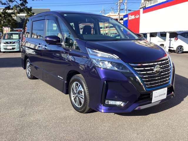 セレナ1.2 e-POWER ハイウェイスターV