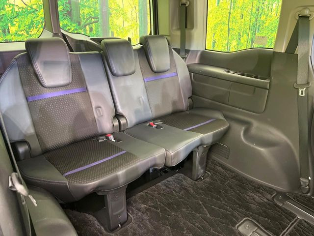 3��ڃV�[�g�͂�������ԗǍD����l�ł��������ƍ����Ē����܂��̂ŁA��l���ł̂��o���������N���N�ł��􂲉Ƒ��ŁA�C�̒m�ꂽ���ԂŁA�h���C�u�ɍs���̂��y���݂ł��ˁ�