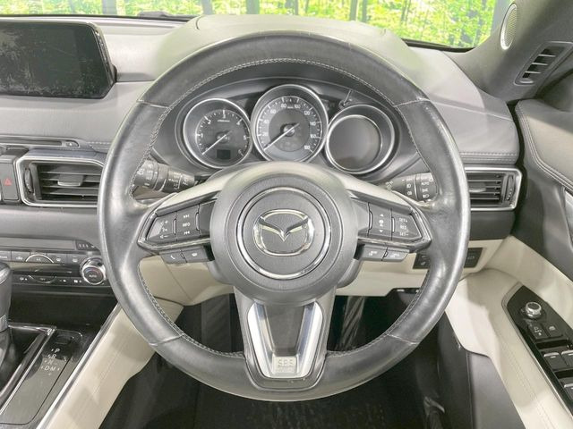 �y�����v�����X�e�A�����O�z�㎿�Ȋv���g�p���邱�ƂŁA��ɂ����������݂ƂĂ��^�]���₷���n���h���ł���