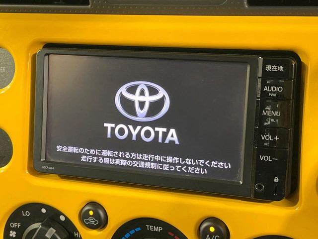 �y�����i�r�z�l�C�̏����i�r�𑕔����Ă���܂��B�i�r�̎g���₷���͂������A�I�[�f�B�I�@�\���[��!�L�����v�◷�s�͂������A�ʋ΂┃�����ȂǕ��i�̃h���C�u���y�����Ȃ�͂���