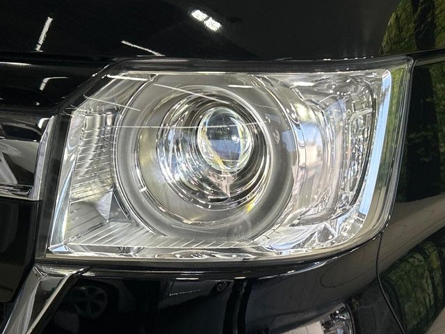 �yLED�w�b�h���C�g�z���V����ԑ��s�����ǍD�Ȏ��E���m�ۂ����S���ĉ^�]�ł��鍂�P�xLED�w�b�h���C�g�𑕔�!�_�����x�������A����d�͂��}�����Ă��܂��B