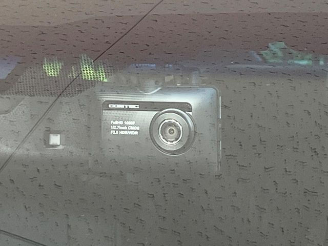 �y�h���C�u���R�[�_�[�z���S�E���S�ȃJ�[���C�t�ɕK�{�̃h���C�u���R�[�_�[�𑕔�!���s���͂������A������^�]�⎖�̂ɑ��������ۂ̏󋵂��f���ŋL�^���A����̃��X�N�ɔ����܂��B