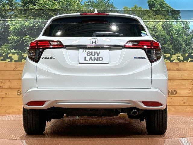 安心の最長10年・走行無制限保証(有償)をご用意。保証内容も充実はもちろん、無料点検&オイル交換や、年中無休の全国・24時間ロードサービスも付帯されておりますのでご安心下さい。