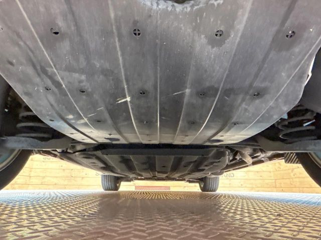 下回りがきれいなうちに、防錆加工の施工がオススメ。降雪地域はもちろん、沿岸部にお住いの方や、趣味でマリン・ウィンタースポーツをされる方にご好評いただいております。