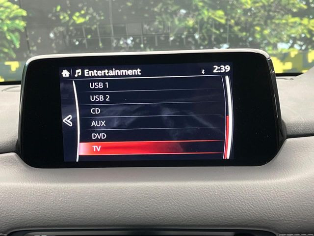 �y7�C���`�}�c�_�R�l�N�g�z�ԓ��̕��͋C�Ƀ}�b�`������^�̃f�B�X�v���C�B�X�}�z�ڑ��ł̃i�r�g�p��Bluetooth�Đ����A�l�X�ȋ@�\���y���߂܂��B�����I�ȃ_�C�������삪�\�ŁA�g��������ǍD�ł��B