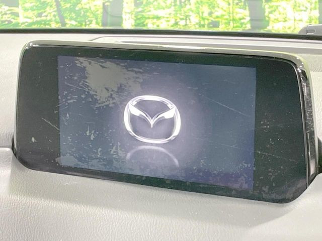 �y7�C���`�}�c�_�R�l�N�g�z�ԓ��̕��͋C�Ƀ}�b�`������^�̃f�B�X�v���C�B�X�}�z�ڑ��ł̃i�r�g�p��Bluetooth�Đ����A�l�X�ȋ@�\���y���߂܂��B�����I�ȃ_�C�������삪�\�ŁA�g��������ǍD�ł��B