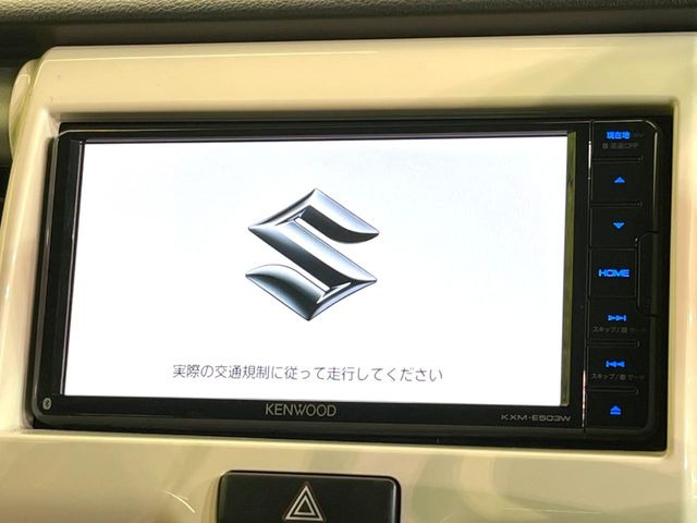 �y�����i�r�z�l�C�̏����i�r�𑕔����Ă���܂��B�i�r�̎g���₷���͂������A�I�[�f�B�I�@�\���[��!�L�����v�◷�s�͂������A�ʋ΂┃�����ȂǕ��i�̃h���C�u���y�����Ȃ�͂���