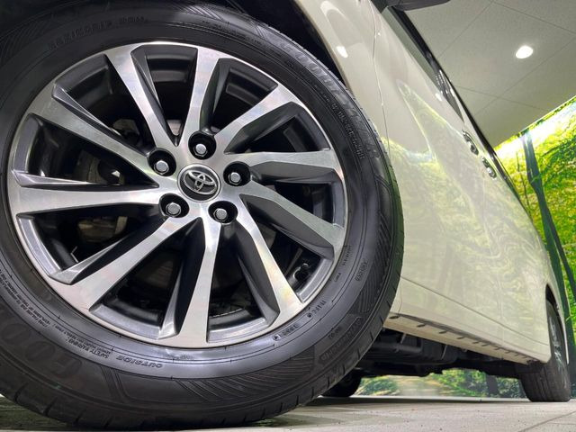 �y����17�C���`�A���~�z�C�[���z�O�ςɃ}�b�`���������A���~�z�C�[���𑕒����Ă���܂��B�e��ЊO�A���~�z�C�[����A�X�^�b�h���X�^�C�����戵�����Ă���܂��B���񂲑��k����������