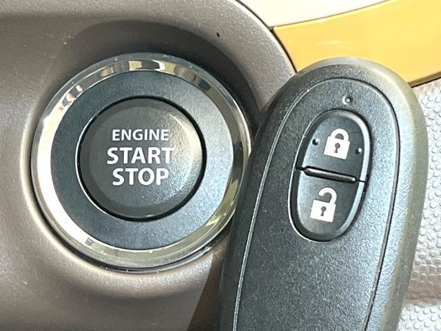 �y�L�[���X�X�^�[�g�V�X�e���z�J�o����|�P�b�g�ɓ��ꂽ�܂܂ł��h�A�̎{���E�������\�ȃX�}�[�g�L�[�𑕔��B�G���W���̃I���E�I�t�����J�M�����o���K�v����������Ƃ��Ă��֗��ł���