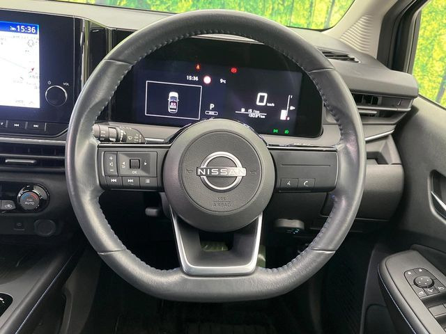 �y�����v�����X�e�A�����O�z�㎿�Ȋv���g�p���邱�ƂŁA��ɂ����������݂ƂĂ��^�]���₷���n���h���ł���