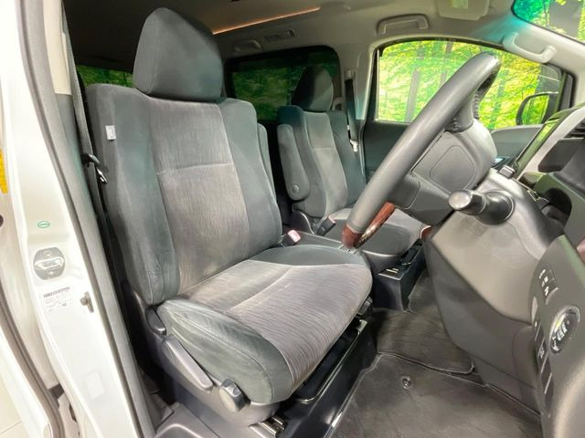 �^�]�Ȃ܂��ɂ͏\���ȃX�y�[�X������A�啿�ȕ��ł��������^�]���Ă�����������ł��B