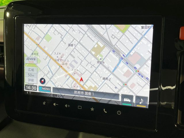 �y�����i�r�z�l�C�̏����i�r�𑕔����Ă���܂��B�i�r�̎g���₷���͂������A�I�[�f�B�I�@�\���[��!�L�����v�◷�s�͂������A�ʋ΂┃�����ȂǕ��i�̃h���C�u���y�����Ȃ�͂���