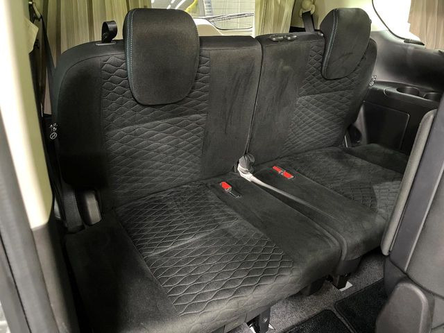 3��ڃV�[�g�͂�������ԗǍD����l�ł��������ƍ����Ē����܂��̂ŁA��l���ł̂��o���������N���N�ł��􂲉Ƒ��ŁA�C�̒m�ꂽ���ԂŁA�h���C�u�ɍs���̂��y���݂ł��ˁ�