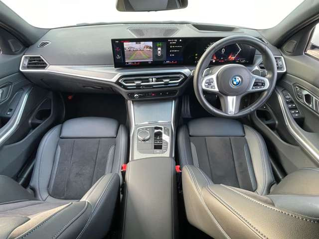 3シリーズセダン330e Mスポーツ