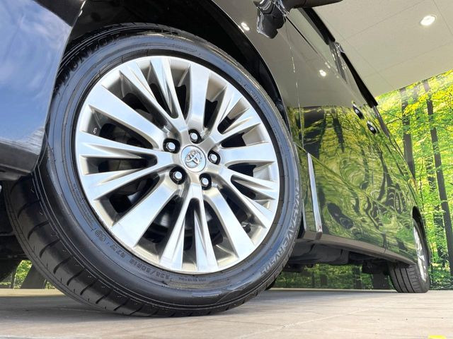 �y����18�C���`�A���~�z�C�[���z�O�ςɃ}�b�`���������A���~�z�C�[���𑕒����Ă���܂��B�e��ЊO�A���~�z�C�[����A�X�^�b�h���X�^�C�����戵�����Ă���܂��B���񂲑��k����������