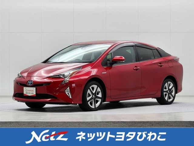 プリウス1.8 A ツーリングセレクション E-Four 4WD