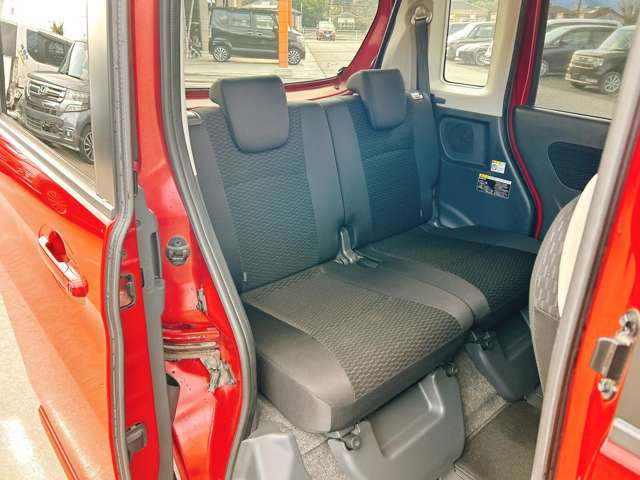 ���Ђł͌��I�������Ԃ𖈌���ʂɎd������s�Ȃ��A�����߂₷�����i�ł��񋟂��Ă���܂���