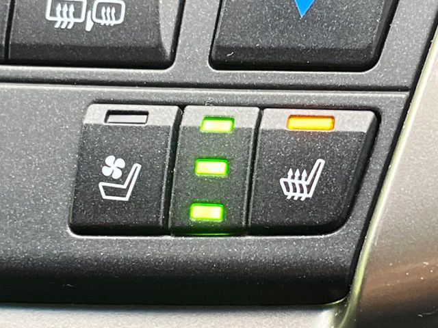 �y�V�[�g�q�[�^�[�z�������ɏd�󂷂�V�[�g�q�[�^�[!�G�A�R����葁�����܂��Ă����̂Ŋ�����̐l�����S�ł��ˁ�G�A�R���̉����͊������邩����A�Ƃ������ɂ����������߂ł��B