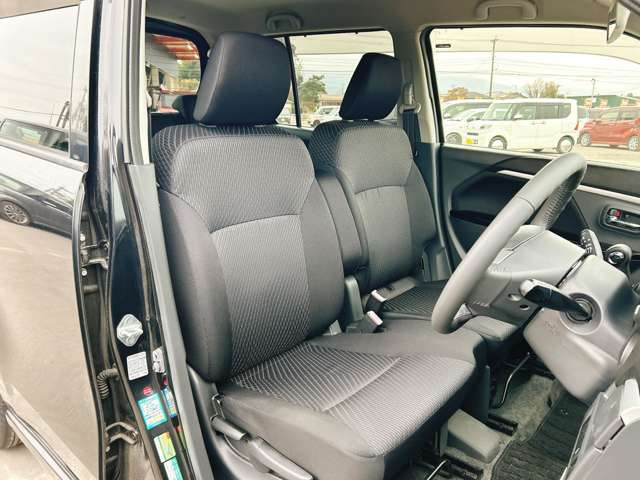 お客様のご予算帯に合わせたお車を常時100台以上取り揃えています!当社のスタッフがお客様のお車選びをしっかりサポートしご提案させていただきます!
