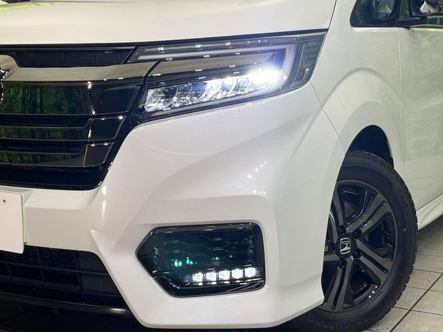 �yLED�w�b�h���C�g�z���V����ԑ��s�����ǍD�Ȏ��E���m�ۂ����S���ĉ^�]�ł��鍂�P�xLED�w�b�h���C�g�𑕔�!�_�����x�������A����d�͂��}�����Ă��܂��B