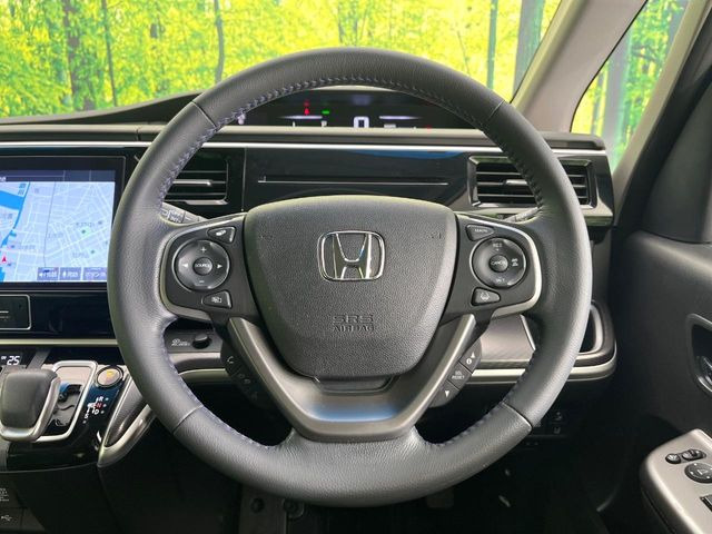 �y�����v�����X�e�A�����O�z�㎿�Ȋv���g�p���邱�ƂŁA��ɂ����������݂ƂĂ��^�]���₷���n���h���ł���