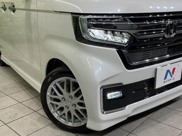 �yLED�w�b�h���C�g�z���V����ԑ��s�����ǍD�Ȏ��E���m�ۂ����S���ĉ^�]�ł��鍂�P�xLED�w�b�h���C�g�𑕔�!�_�����x�������A����d�͂��}�����Ă��܂��B