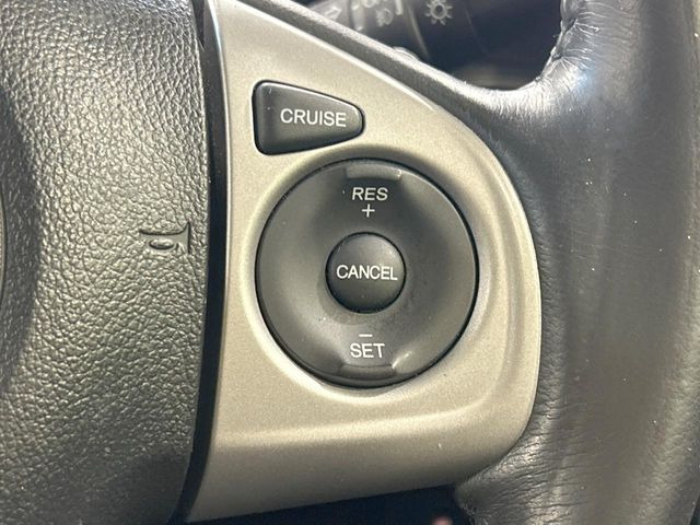 �y�N���[�Y�R���g���[���z�������H�����N���N���s�B�A�N�Z���𗣂��Ă���葬�x�ő��s���ł��A�������^�]���̕��S���y��!�����E�������ȒP�ȃX�C�b�`����Œ����ł��܂��B