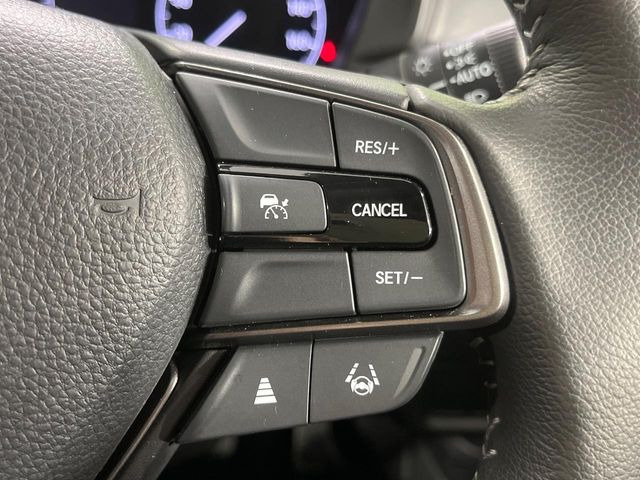 �y�A�_�v�e�B�u�N���[�Y�R���g���[���z�������H�ł̒��������s���y��!!�����ő��x��ۂN���[�Y�R���g���[�����A�Փˌy���V�X�e���ƘA�g���A�O���̎ԗ������m���ĎԊԂ�ۂ悤�ɑ��x���߂��Ă���܂�!!