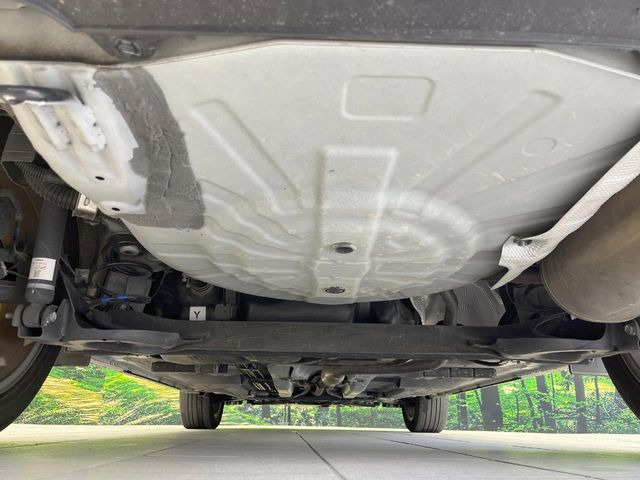 下回りがきれいなうちに、防錆加工の施工がオススメ。降雪地域はもちろん、沿岸部にお住いの方や、趣味でマリン・ウィンタースポーツをされる方にご好評いただいております。