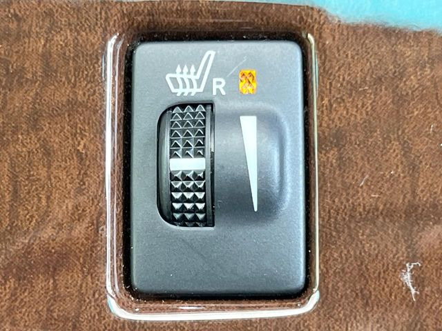 �y�V�[�g�q�[�^�[�z�������ɏd�󂷂�V�[�g�q�[�^�[!�G�A�R����葁�����܂��Ă����̂Ŋ�����̐l�����S�ł��ˁ�G�A�R���̉����͊������邩����A�Ƃ������ɂ����������߂ł��B