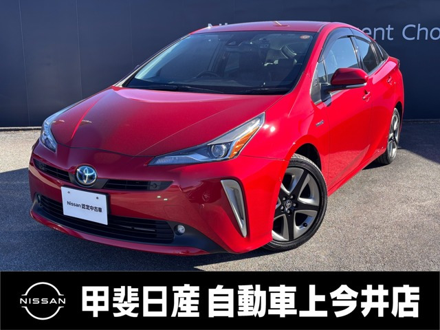 プリウス1.8 A プレミアム ツーリングセレクション E-Four 4WD