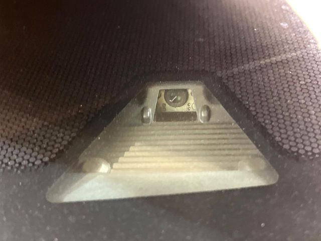 �y�z���_�Z���V���O�z���s���ɑO���̎ԗ�����F�����A�Փ˂������Ȏ��͌x��ƃu���[�L�ŏՓˉ���Ɣ�Q�y�����A�V�X�g�B�����S�Ƀh���C�u�����y���݂��������܂��B