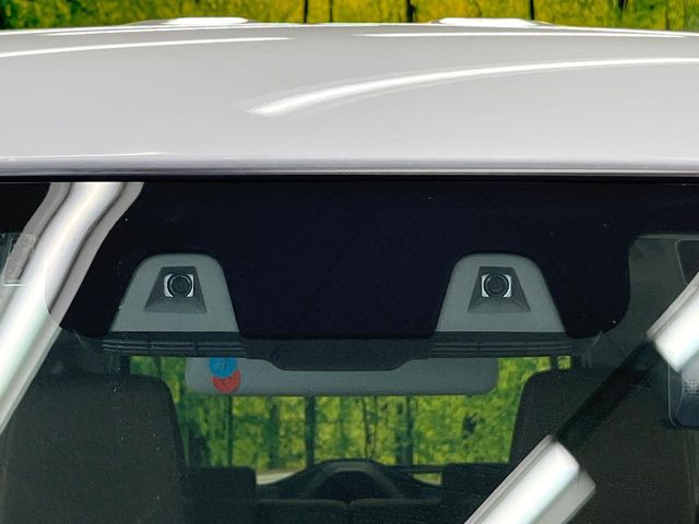 �y�X�Y�L �Z�[�t�e�B�T�|�[�g�z���s���ɑO���̎ԗ�����F�����A�Փ˂������Ȏ��͌x��ƃu���[�L�ŏՓˉ���Ɣ�Q�y�����A�V�X�g�B�����S�Ƀh���C�u�����y���݂��������܂��B