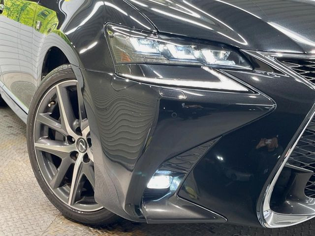 �y�O��LED�w�b�h���C�g�z�X�^�C���b�V���Ȍ����ڂ̎O��LED�w�b�h���C�g�𑕔���X�^�C�������łȂ��A��Ԃ̑��s�����E�ǍD�ň��S���Ă���肢�������܂��B