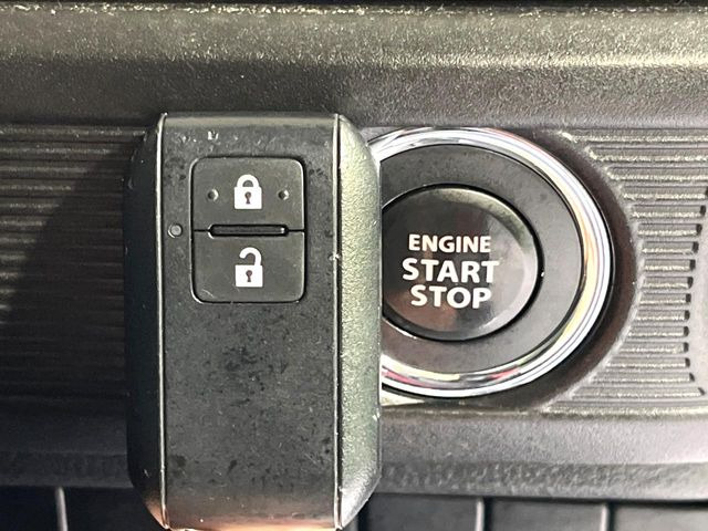 �y�L�[���X�X�^�[�g�V�X�e���z�J�o����|�P�b�g�ɓ��ꂽ�܂܂ł��h�A�̎{���E�������\�ȃX�}�[�g�L�[�𑕔��B�G���W���̃I���E�I�t�����J�M�����o���K�v����������Ƃ��Ă��֗��ł���