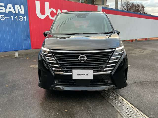 セレナ1.4 e-POWER ハイウェイスターV