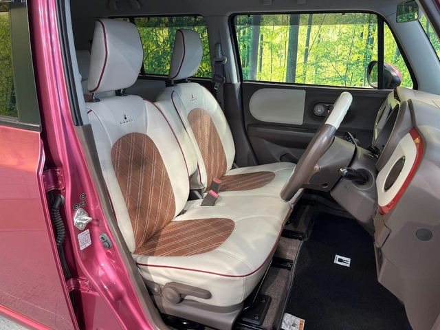 �y���烌�U�[�V�[�g�z����̂ӂ���肪�e�ՂŃ����e�i���X�����ȒP�ȁA�@�\���ɗD��鍇����v���̗p�����㎿�ȃV�[�g�ł��B����S�n���悭�A���������ӂ��S�n�ǂ��ԓ���Ԃ����o���Ă���܂��B