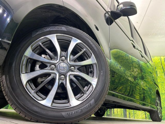 �y����14�C���`�A���~�z�C�[���z�O�ςɃ}�b�`���������A���~�z�C�[���𑕒����Ă���܂��B�e��ЊO�A���~�z�C�[����A�X�^�b�h���X�^�C�����戵�����Ă���܂��B���񂲑��k����������