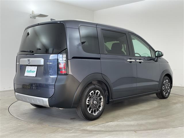 フリード1.5 e:HEV クロスター