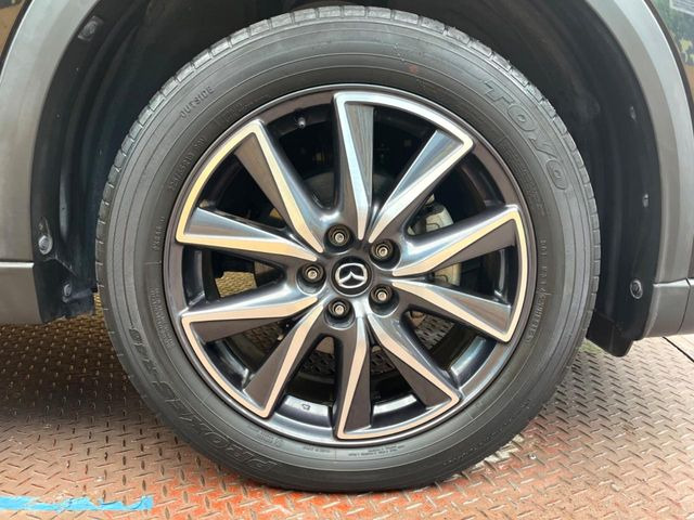 �y�O���[�h��p����19�C���`�A���~�z�C�[���z�f�U�C�����̍��������A���~�z�C�[���𑕒����Ă���܂��B�e��ЊO�A���~�z�C�[����A�X�^�b�h���X�^�C�����戵�����Ă���܂��B���񂲑��k����������