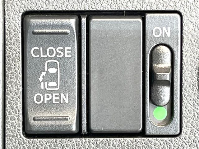 �y�p���[�X���C�h�h�A�z�X�}�[�g�L�[��^�]�Ȃ̃X�C�b�`�ŃX���C�h�h�A�̊J���\���d��������͂����ăh�A���J����K�v�������A���������q�l�ł��A�d���ו��������Ă��鎞�����N�ɊJ���߂ł��܂���