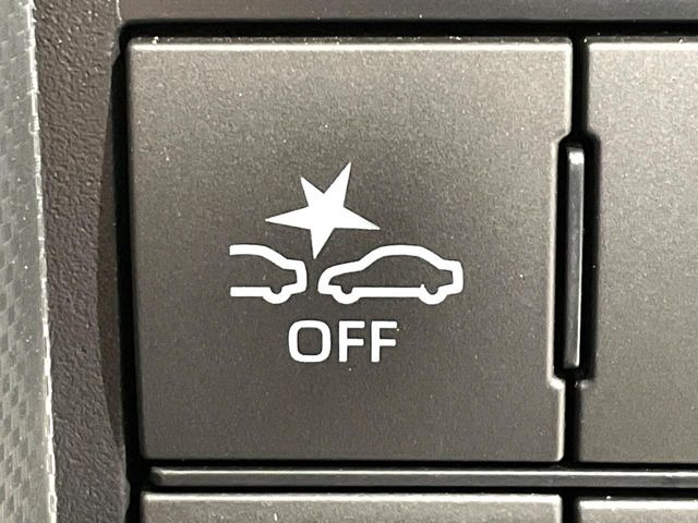 �y�X�}�[�g�A�V�X�g�z���s���ɑO���̎ԗ�����F�����A�Փ˂������Ȏ��͌x��ƃu���[�L�ŏՓˉ���Ɣ�Q�y�����A�V�X�g�B�����S�Ƀh���C�u�����y���݂��������܂��B