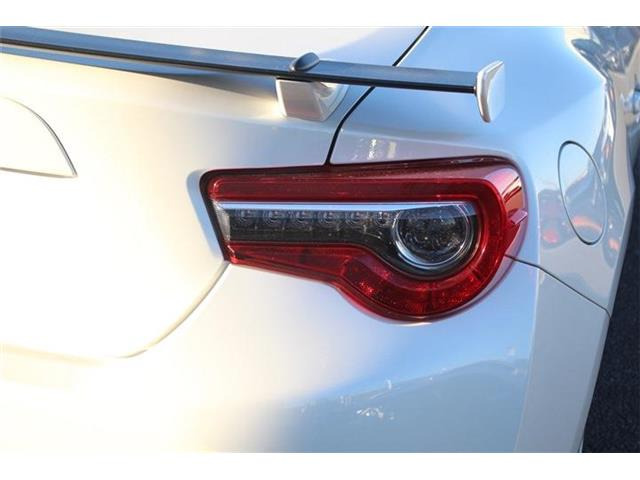 ���Ǝҗl�ւ̔̔��͂��f�肳���Ă��������܂��B �Ԍ������ԗ��̏ꍇ�́A�Ԍ����擾�������x�������z�ŕ\�����Ă���܂��B